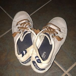 Sperry shoes